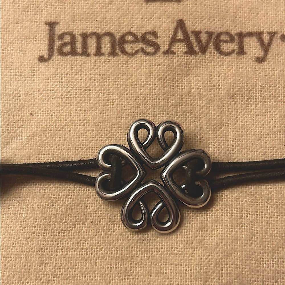 *RETIRED* James Avery Heart Leather bracelet